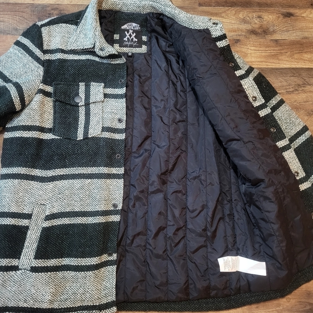 Vans Anthony Van Engelen Men's Green and Gray Blanket Button Down Jacket Size M - Picture 8 of 12